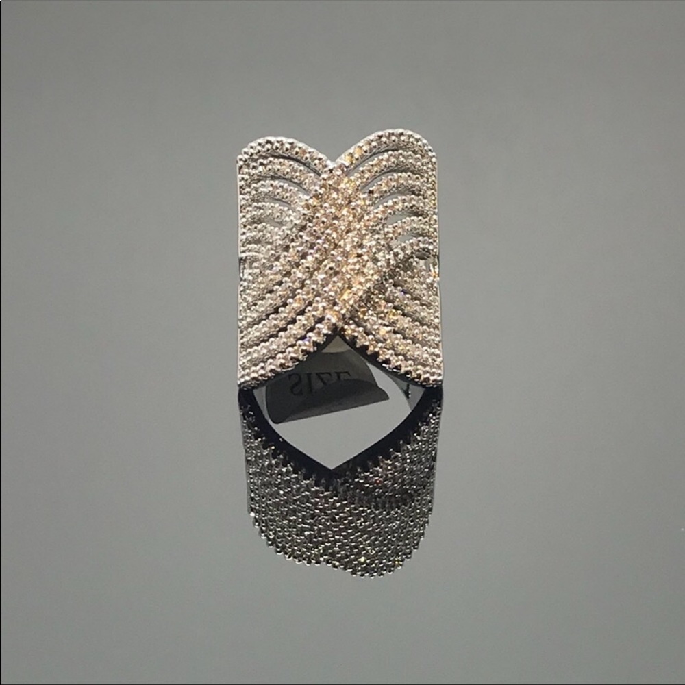 Sterling silver chunky criss Cross ring